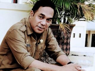 Sekda Sumba Barat Daya, Fransiskus Marthin Adi Lalo batal mencalonkan diri sebagai bakal calon Bupati SBD periode 2024-2029 karena tidak disetujui oleh pihak keluarga. Foto: Istimewa