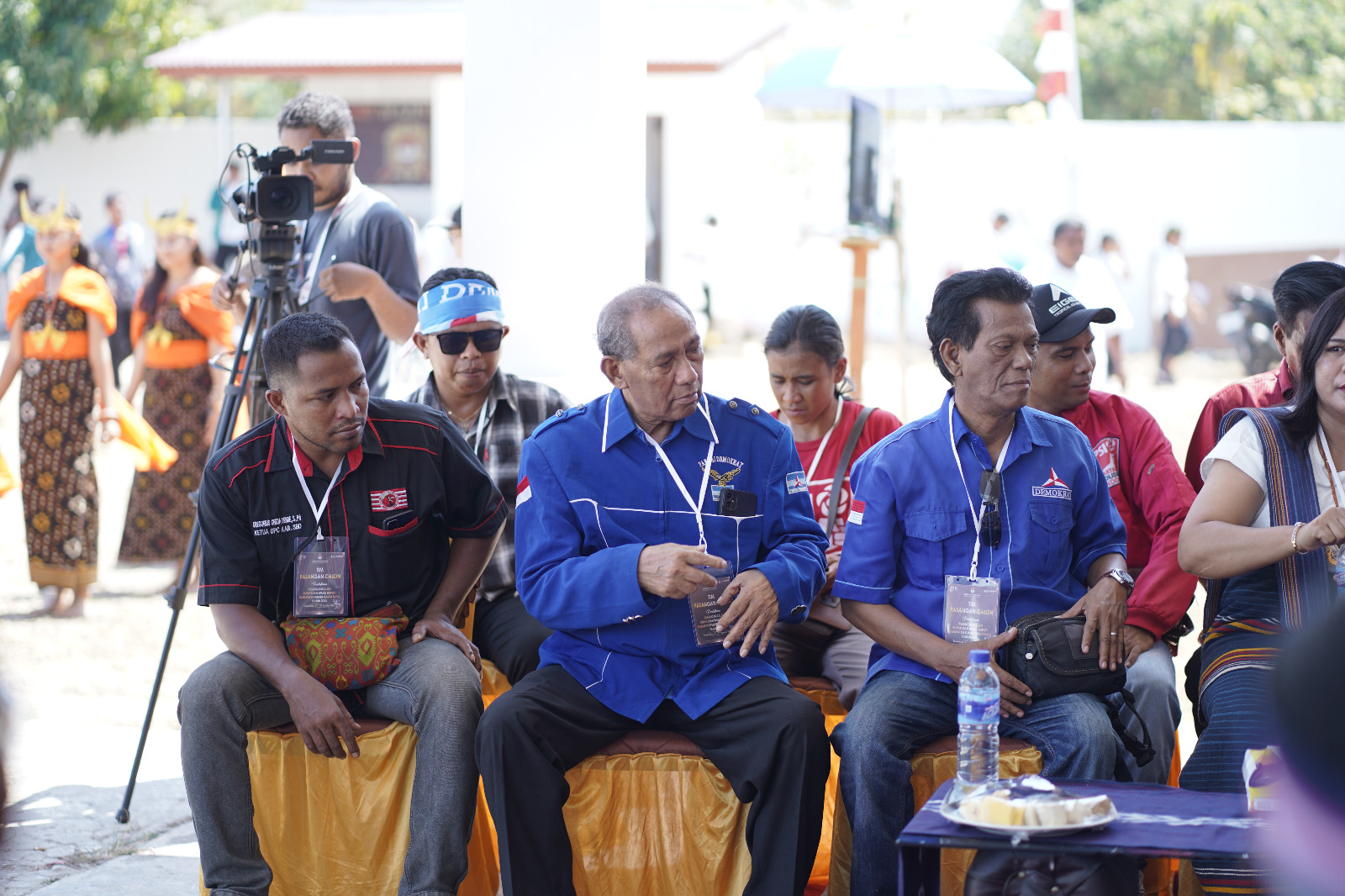 Yohanes Ngongo Deta, Ketua DPC Partai Demokrat Sumba Barat Daya (SBD), bersama Imanuel Horo Sekretaris Partai Demokrat SBD.