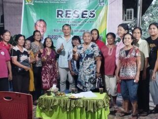 Warga Kampung Baru ke Marselinus Anggur: "Bapak Termasuk Kacang yang tidak Lupa Kulit"