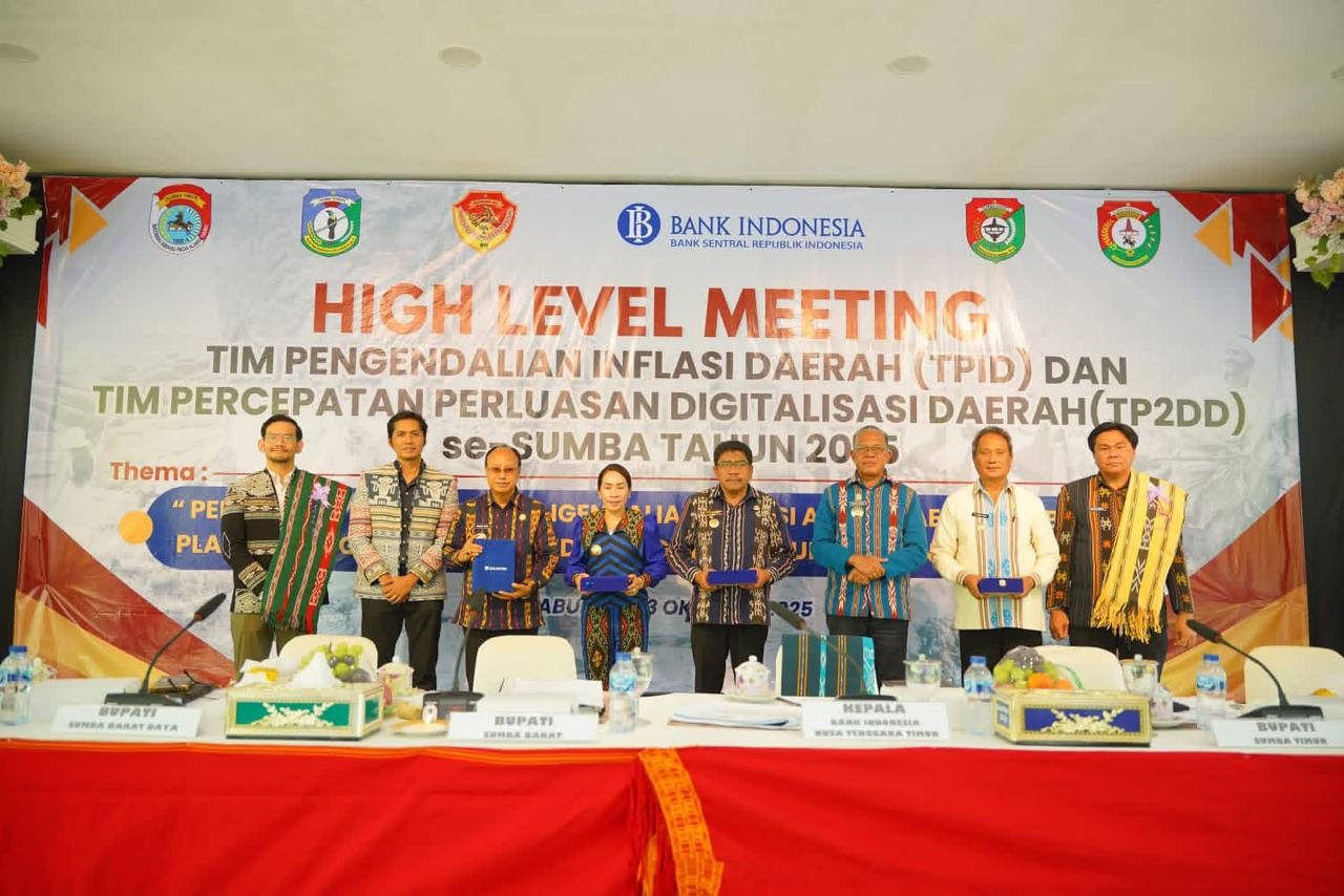 Bupati Sumba Barat Daya Hadiri High Level Meeting TIPD dan TP2D se-Sumba di Waikabubak