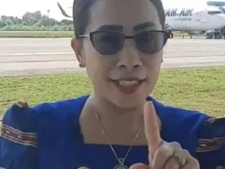 Bupati SBD Dorong Petani Menanam Sayur untuk Dapur MBG