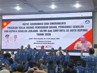 Wali Kota Ingatkan Apartur Pendidikan, Layani Masyarakat dengan Penampilan yang Pantas