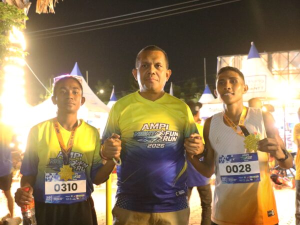 Dua Atlet TTS Bersinar di AMPI Fun Run Night 2026, Gubernur Melki: Bukti Potensi Besar Anak Muda NTT